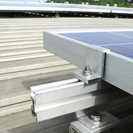Riel estándar para panel solar 2.38M Aluminio Anodizado